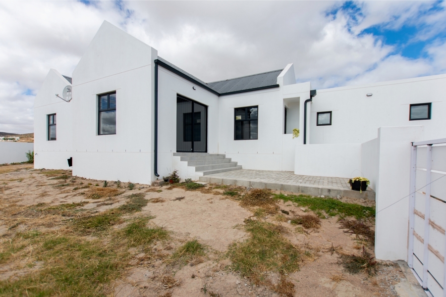 2 Bedroom Property for Sale in Harbour Lights Western Cape